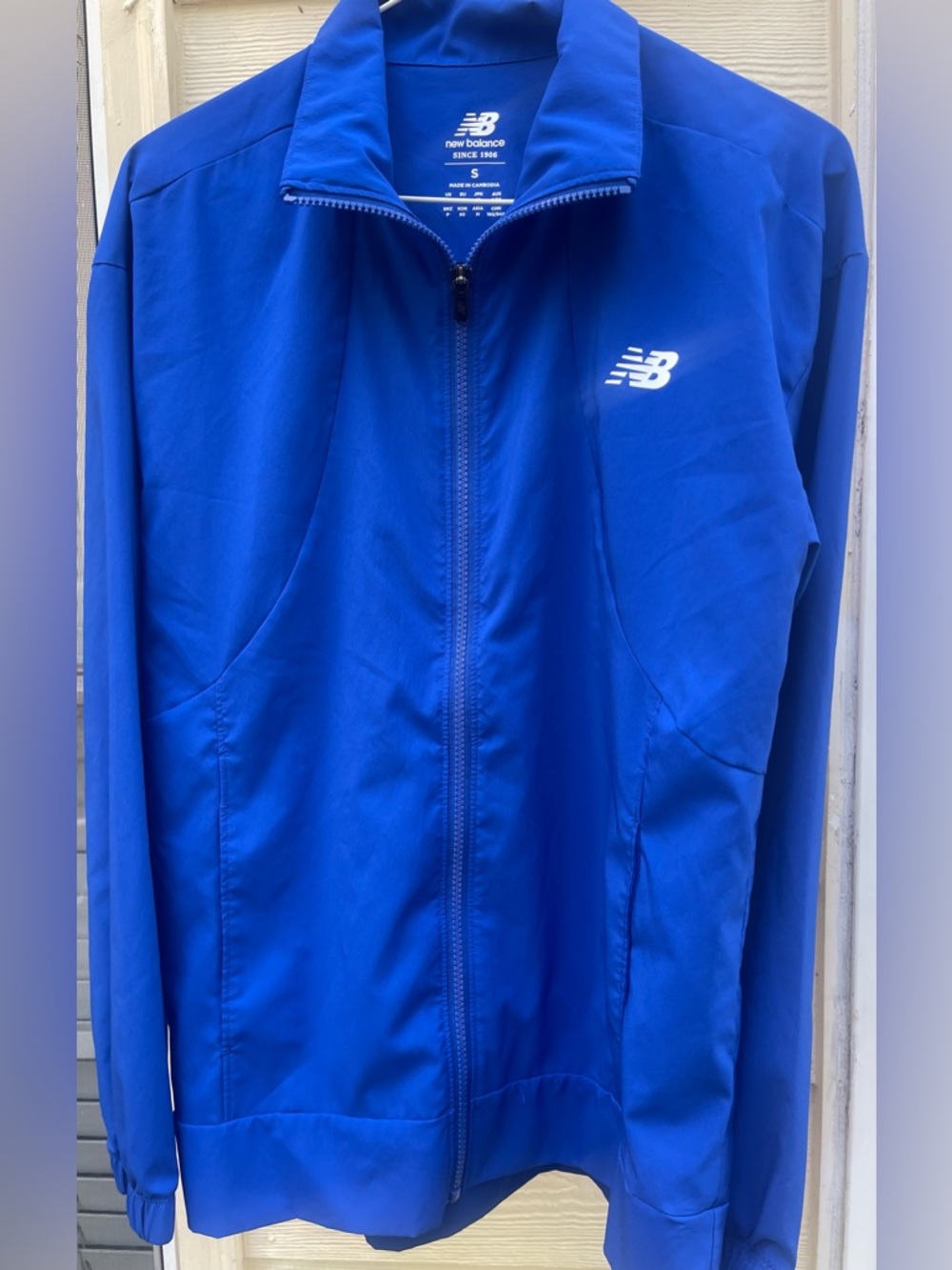 New Balance Men's Windbreaker Jacket Lightweight Waterproof Blue Sz S